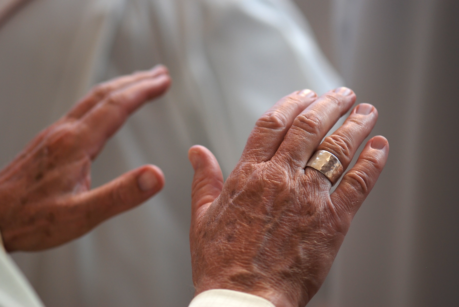 Risultati immagini per formazione sacerdotale