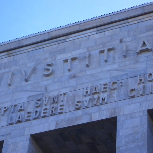 LA GIUSTIZIA IN ITALIA. Vittime e detenuti allo specchio della giustizia riparativa