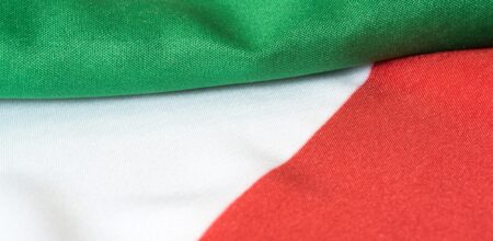 Tricolore italiano - Foto: iStock/Stadtratte