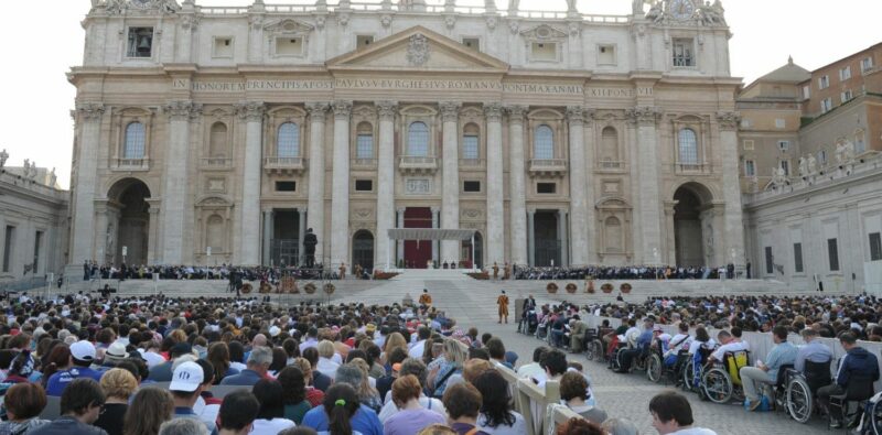 Il governo nelle associazioni di fedeli di diritto pontificio