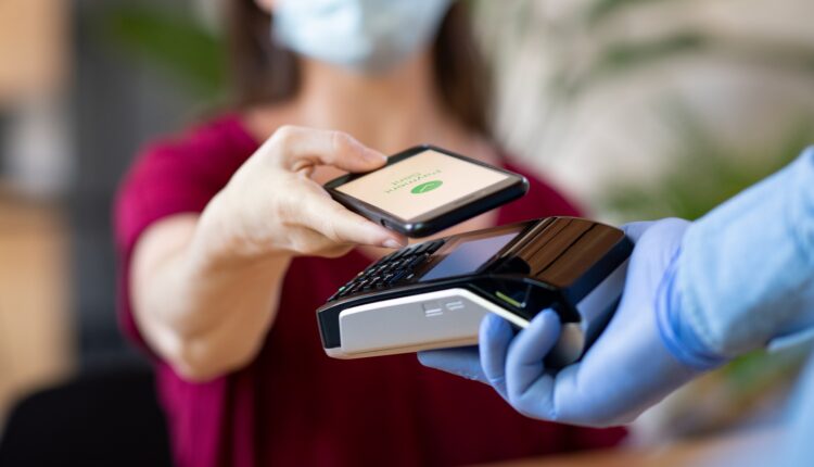 Contactless smartphone payment