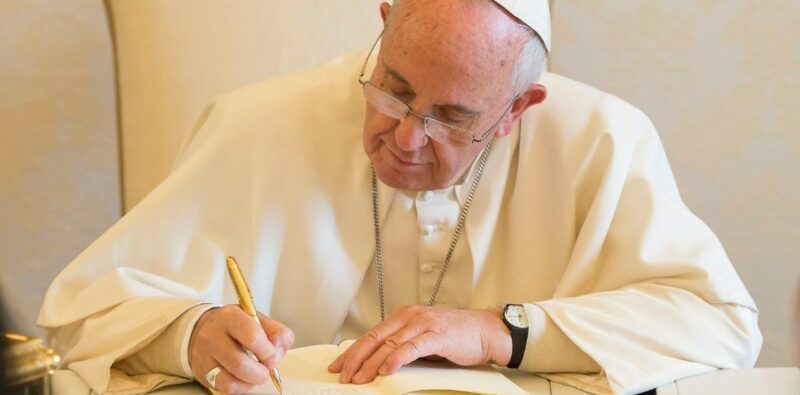 “O la chiesa evangelizzatrice o la chiesa mondana”