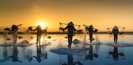 Pescatori al tramonto.