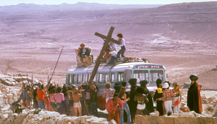 Un frame dei momenti finali di "Jesus Christ Superstar" (1973)