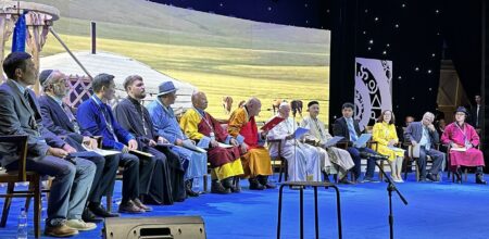 Mongolia. L’incontro ecumenico e interreligioso con papa Francesco presso l’Hun Theatre.