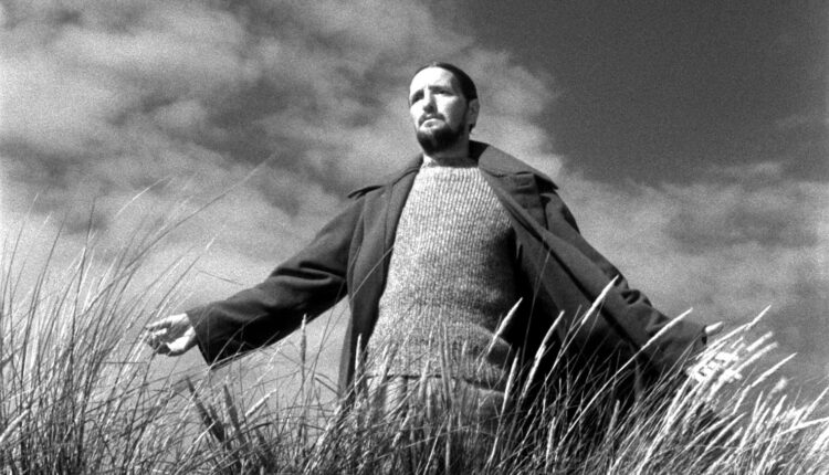 Una scena di “Ordet” di Carl Theodor Dreyer.