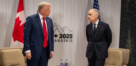 Il primo ministro Mark Carney incontra Trump al G7, 16 giugno 2025 (Official White House Photo by Daniel Torok)