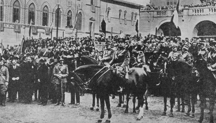 Mussolini a Bologna poco prima dell’attentato del 31 ottobre 1926.