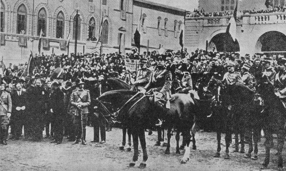 Mussolini a Bologna poco prima dell’attentato del 31 ottobre 1926.