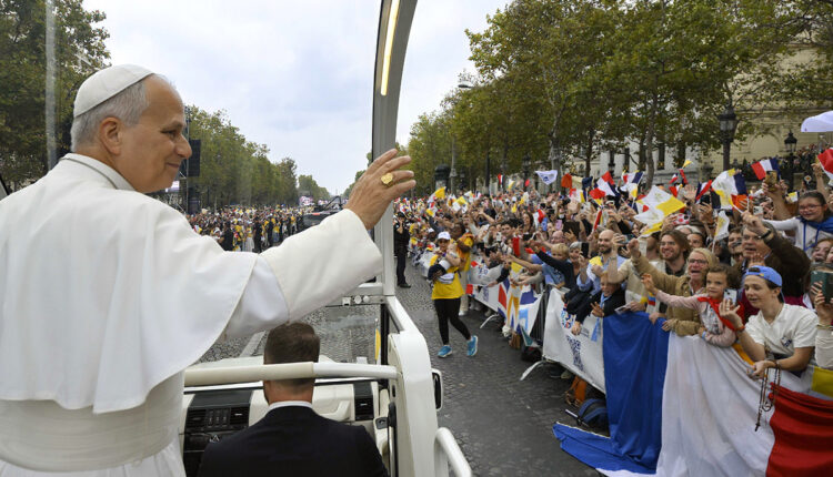 Papa Leone XIV a Parigi, durante il suo viaggio apostolico in Francia. (Ⓒ Vatican Media)